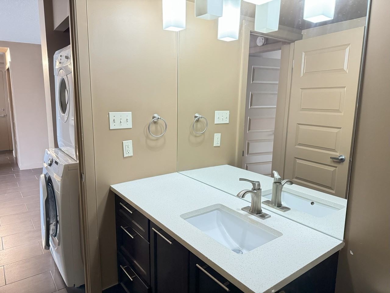 Mission Apartments - Photo 6 of 35