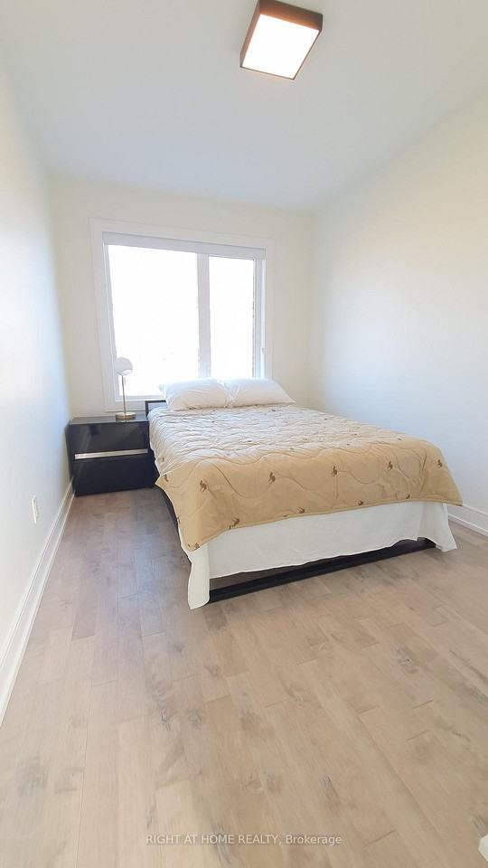 106 Lappin Avenue - Photo 7 of 17