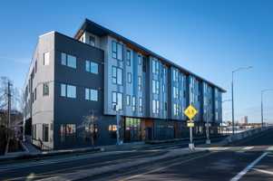 featured image of 3255 Se 17th Ave