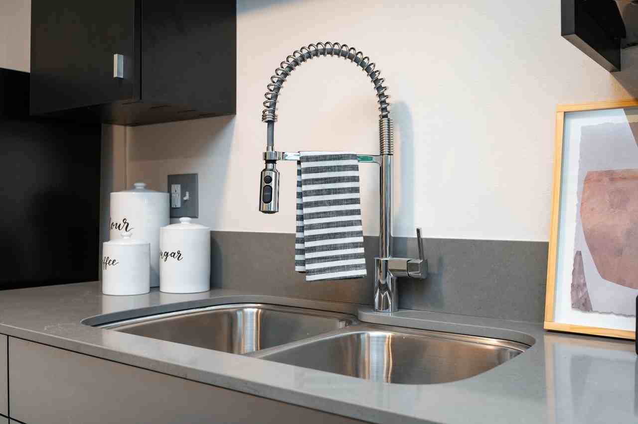 Dean River Apartments - Photo 7 of 49