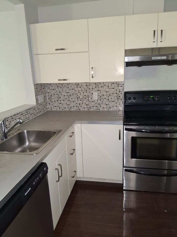 1 Bedroom Unit Available Now! - Photo 3 of 4