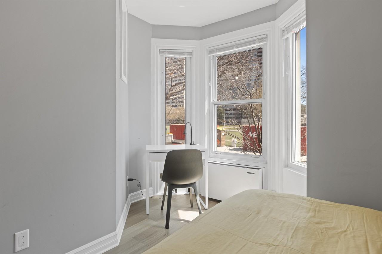 467 Slater and 486 Albert - Photo 5 of 50