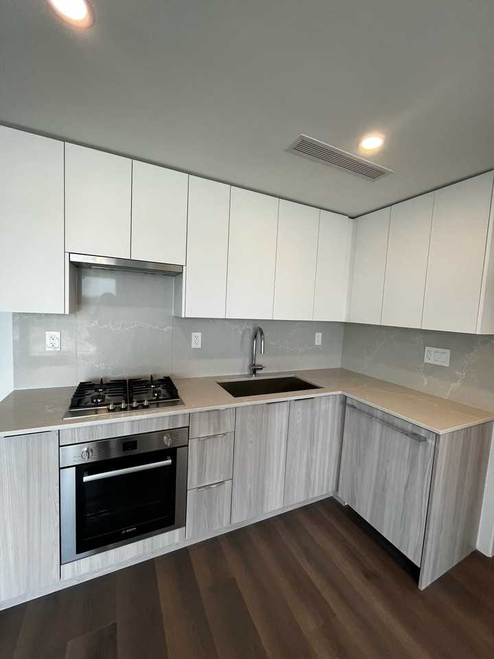 LOMA - Photo 3 of 11