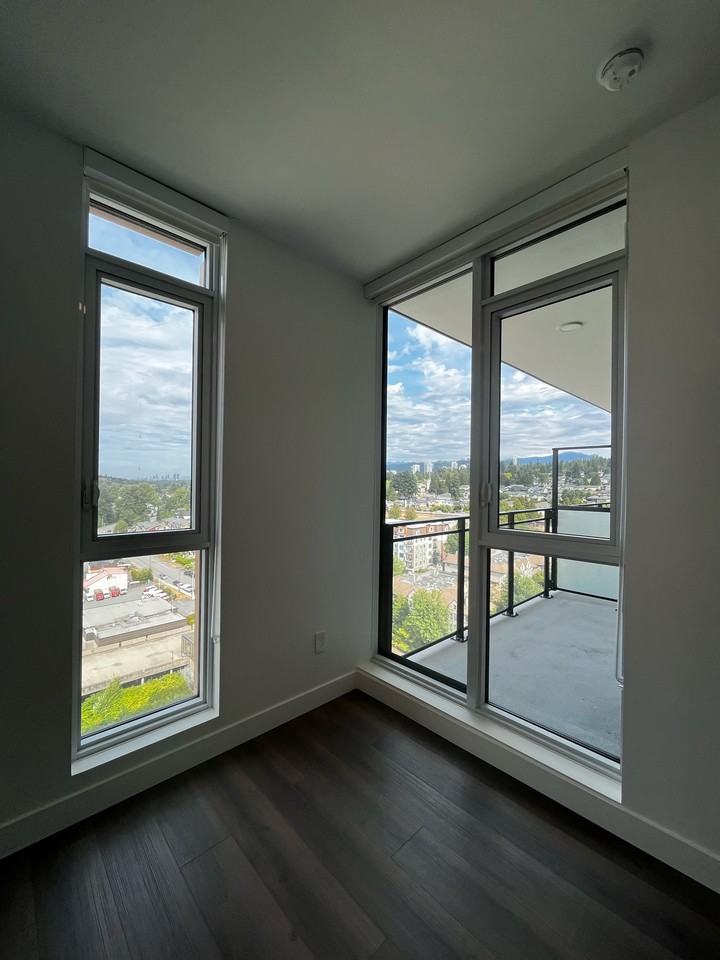 LOMA - Photo 6 of 11