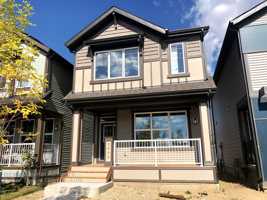 featured image of 2856 Duke Cres Sw