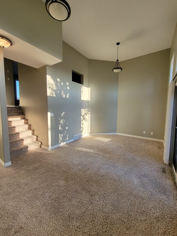 9149 Lakeland Drive - Photo 7 of 32