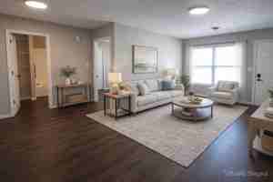 featured image of 4100 Royal Oak Dr