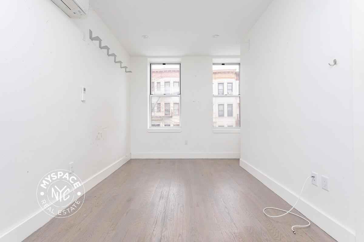 824 Saint Johns Pl #2F - Photo 4 of 5