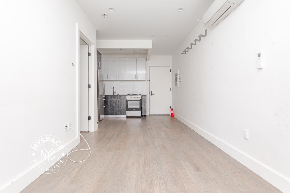 824 Saint Johns Pl #2F - Photo 5 of 5