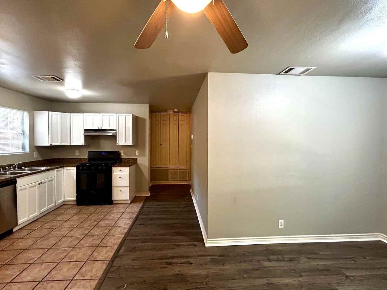2714 Whitis Ave - Photo 6 of 20
