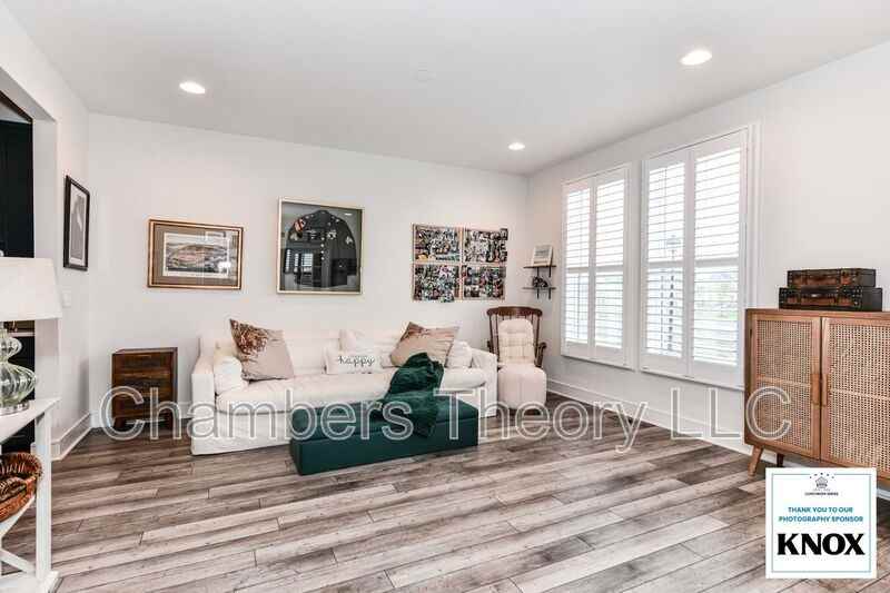 114 Ionian St Se - Photo 6 of 50