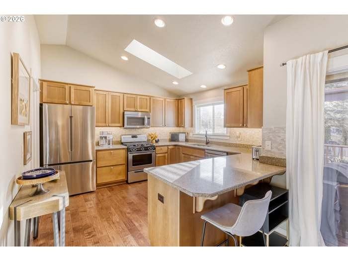 10245 Southwest 80th Avenue - Photo 5 of 18