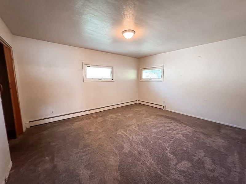 4719 3rd St - Photo 7 of 8