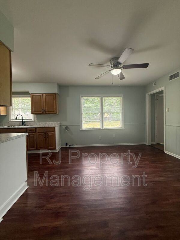 1821 Dale Lavern Rd - Photo 7 of 19