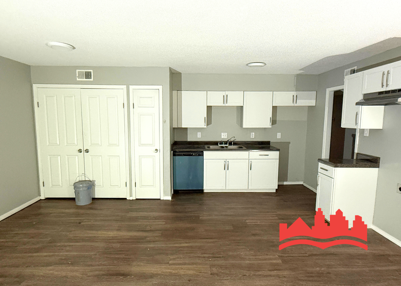 5636 Maple Tree Dr - Photo 7 of 17