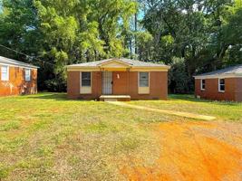 featured image of 2605 Remington St