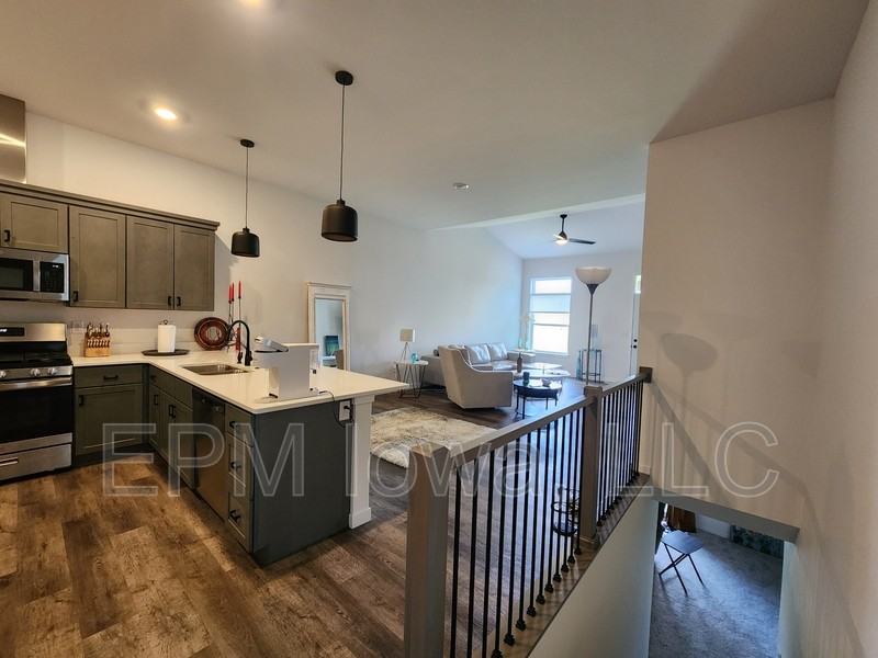 114 Dogwood Ln - Photo 4 of 29