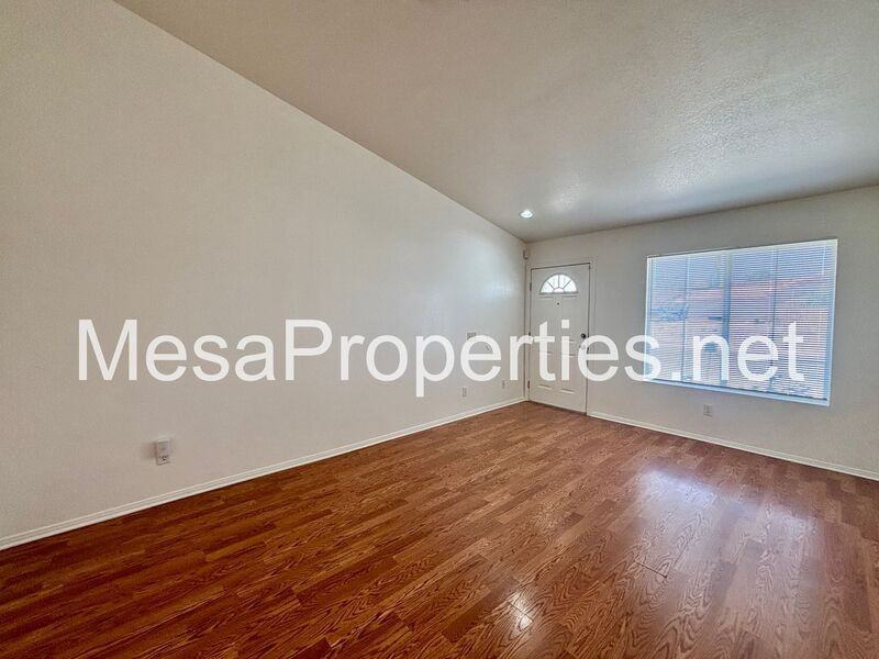 12423 San Dimas St - Photo 5 of 28