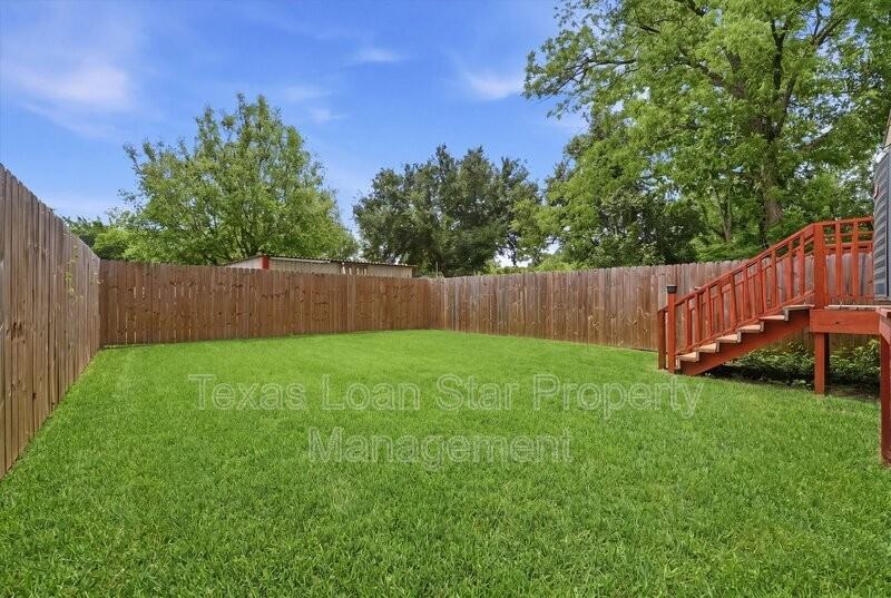 2336 Charles Rd #A - Photo 2 of 28