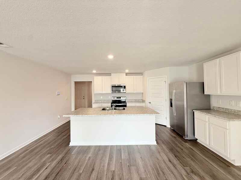 4383 Winged Elm Ct - Photo 4 of 19