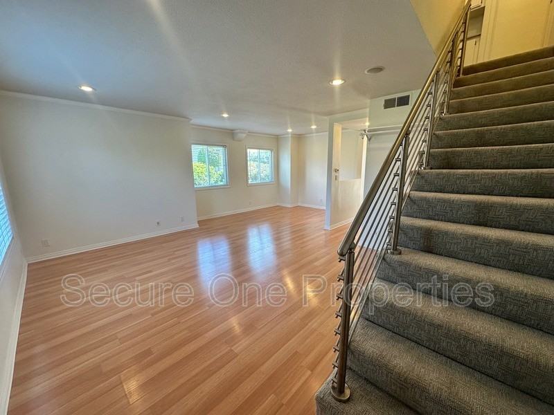 248 Green Heath Pl - Photo 2 of 35