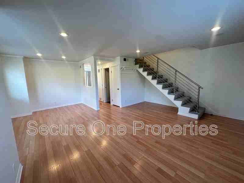 248 Green Heath Pl - Photo 3 of 35