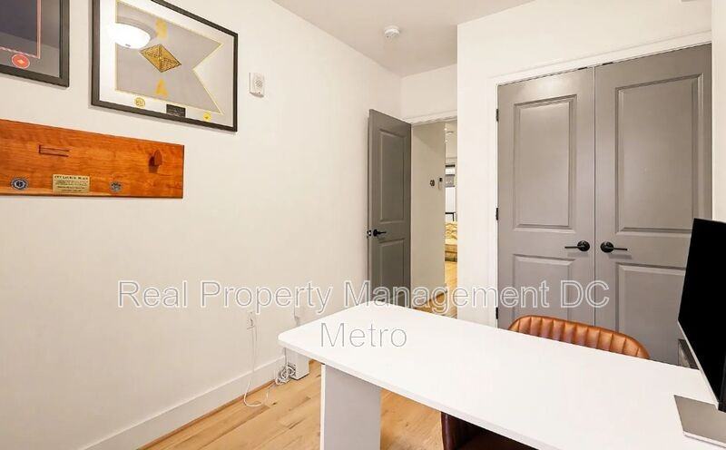 811 Upshur St Nw #1 - Photo 7 of 23