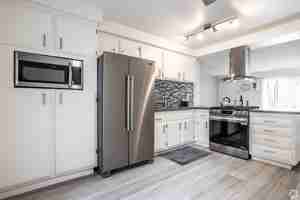 featured image of 18427 Studebaker Rd