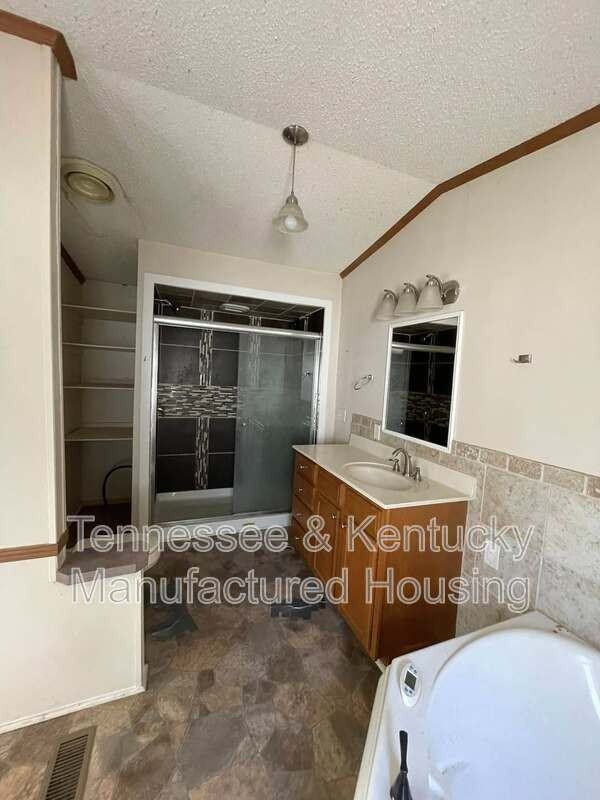 201 Cumberland Ln - Photo 4 of 10