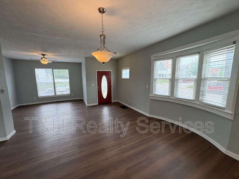 2161 Bellefontaine St - Photo 4 of 22
