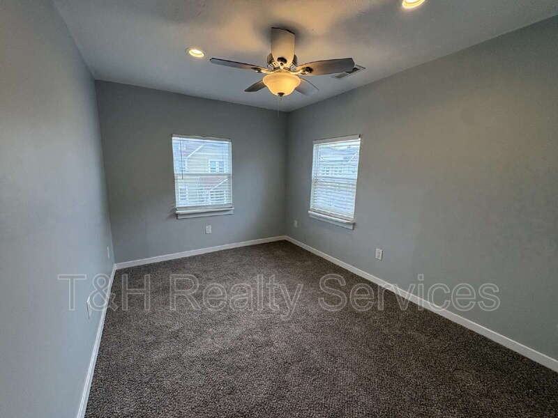 2161 Bellefontaine St - Photo 7 of 22