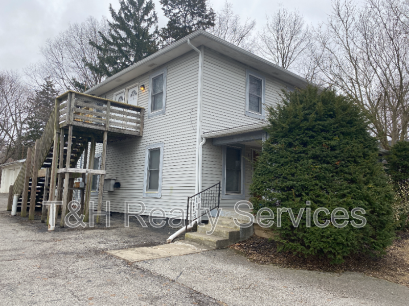 751 N Rangeline Rd - Photo 3 of 15