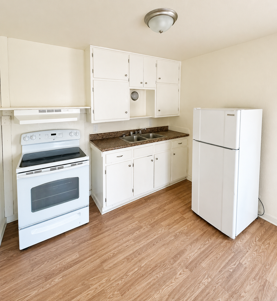 424 W Green Ave - Photo 5 of 9
