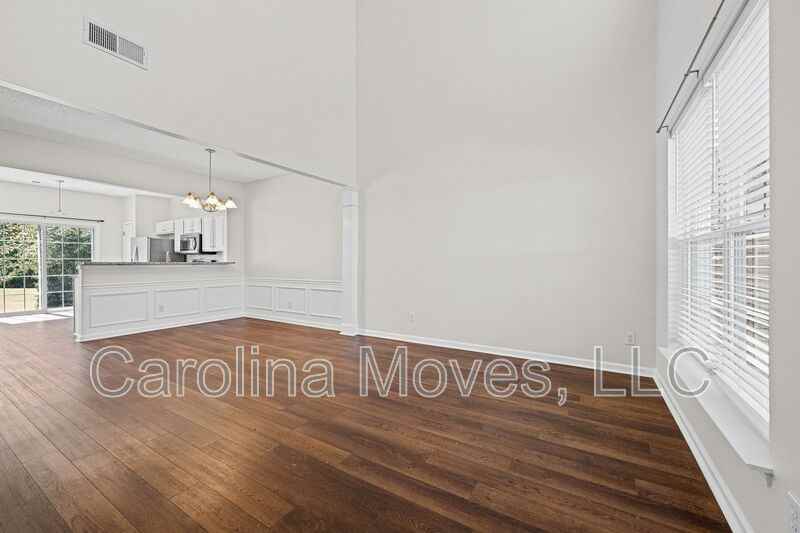 106 Waterford Park Dr - Photo 5 of 32