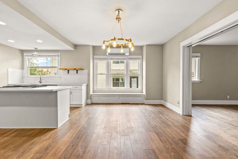 5530 N Haight Ave - Photo 6 of 24