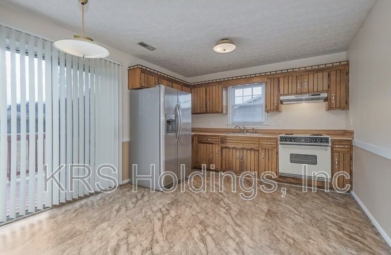 17838 Willowynde Rd - Photo 5 of 21