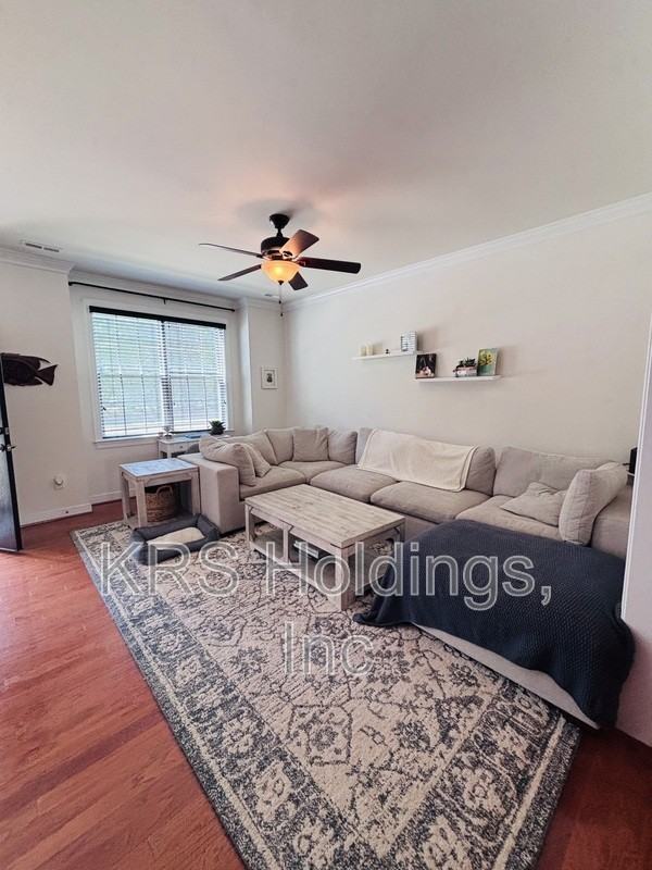 229 Quarterpath Rd - Photo 6 of 34