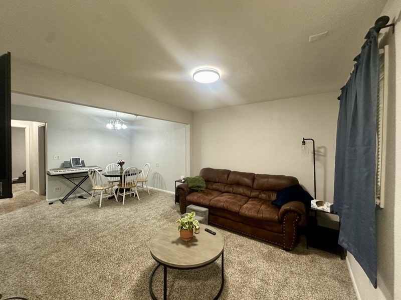 116 27th St Ne #3 - Photo 2 of 17