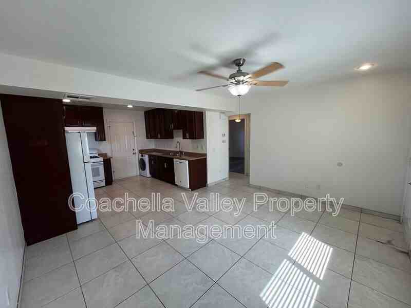 422 W Rosa Parks Rd #C