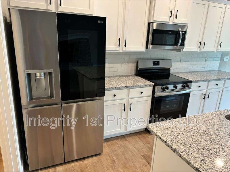 7545 Mccormick Dr - Photo 5 of 14