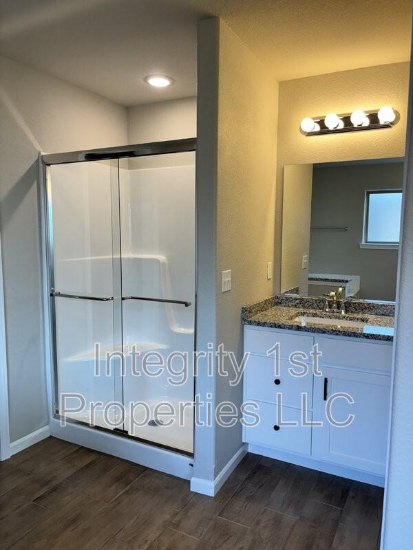 7545 Mccormick Dr - Photo 7 of 14