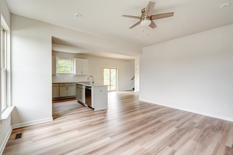 324 Northfield Heights Ln - Photo 5 of 24