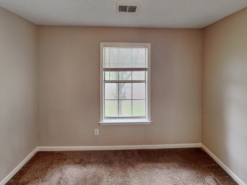 5913 Sycamore Manor Cv - Photo 7 of 16