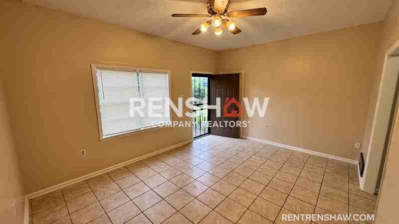 663 Moss Rd - Photo 2 of 16