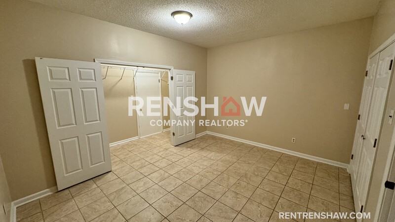 663 Moss Rd - Photo 5 of 16
