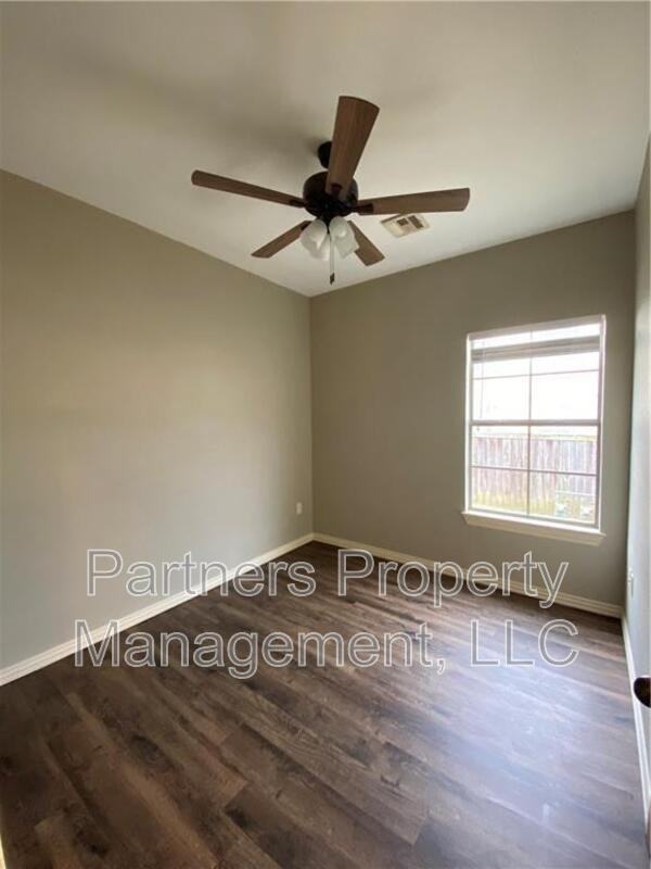2673 N Miranda Ave - Photo 6 of 13