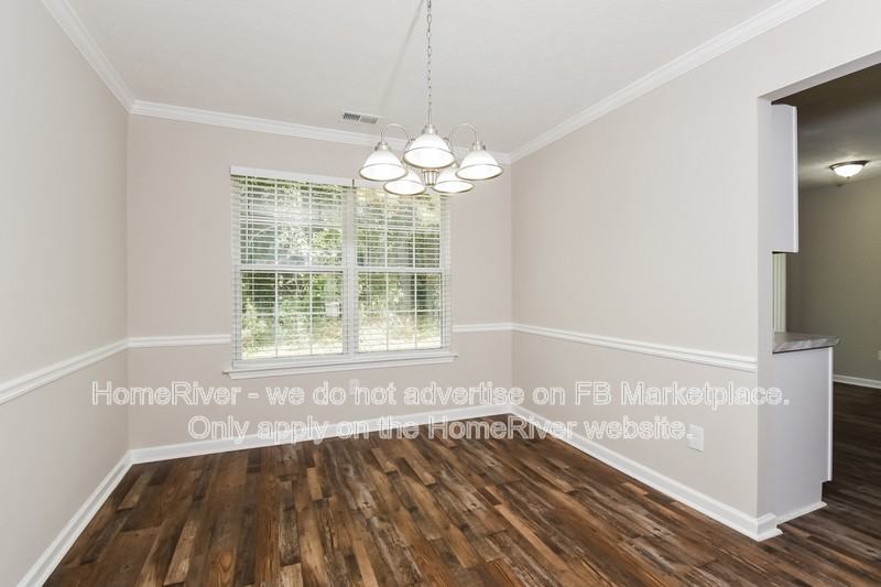 1032 Winterglen Way - Photo 6 of 17