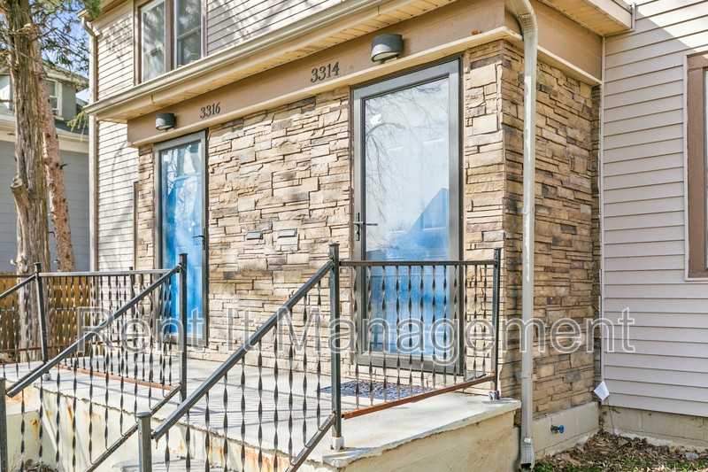 3314 Franklin St - Photo 2 of 24