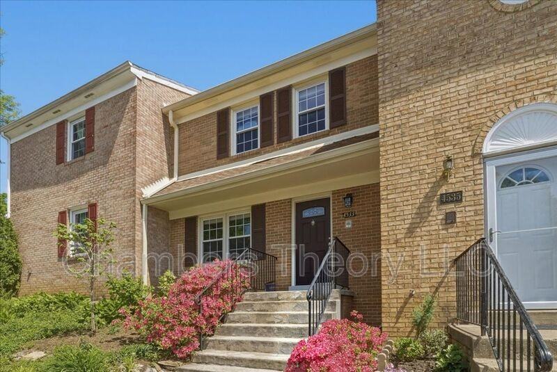 4533 Pinecrest Heights Dr - Photo 2 of 33