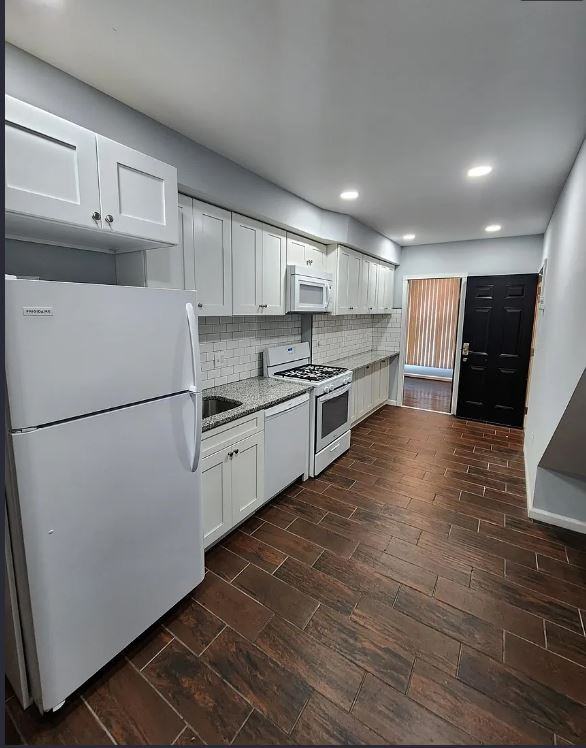 107 S Wolfe St #1 - Photo 4 of 6